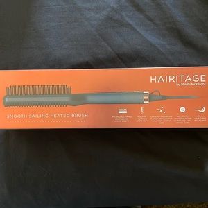 Hairitage by Mindy McKnight / Smooth sailing heated brush